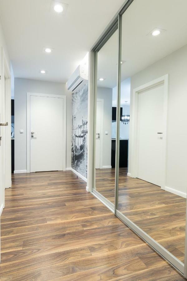 Ga Luxury Apartments W21 Cracovia Esterno foto
