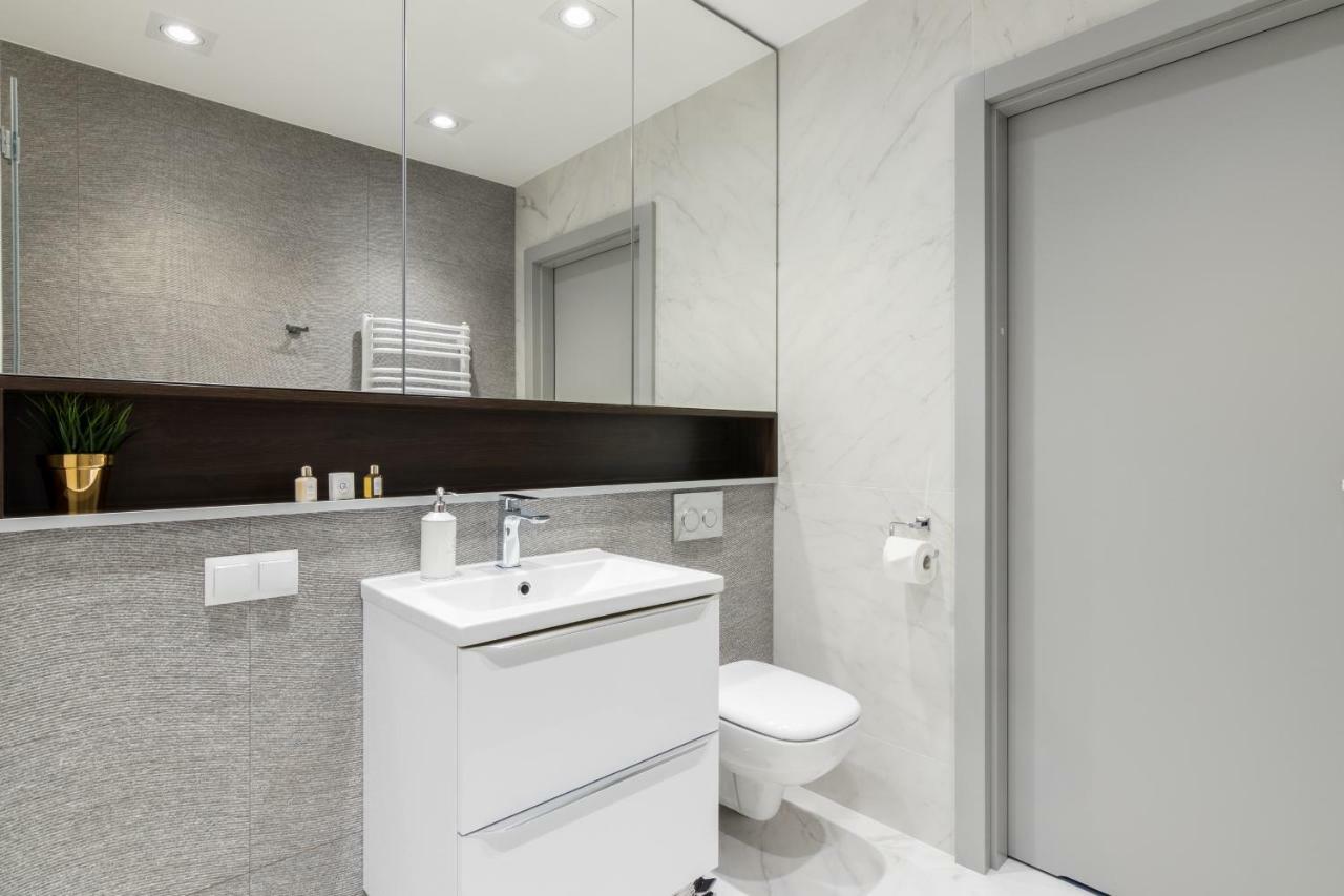 Ga Luxury Apartments W21 Cracovia Esterno foto